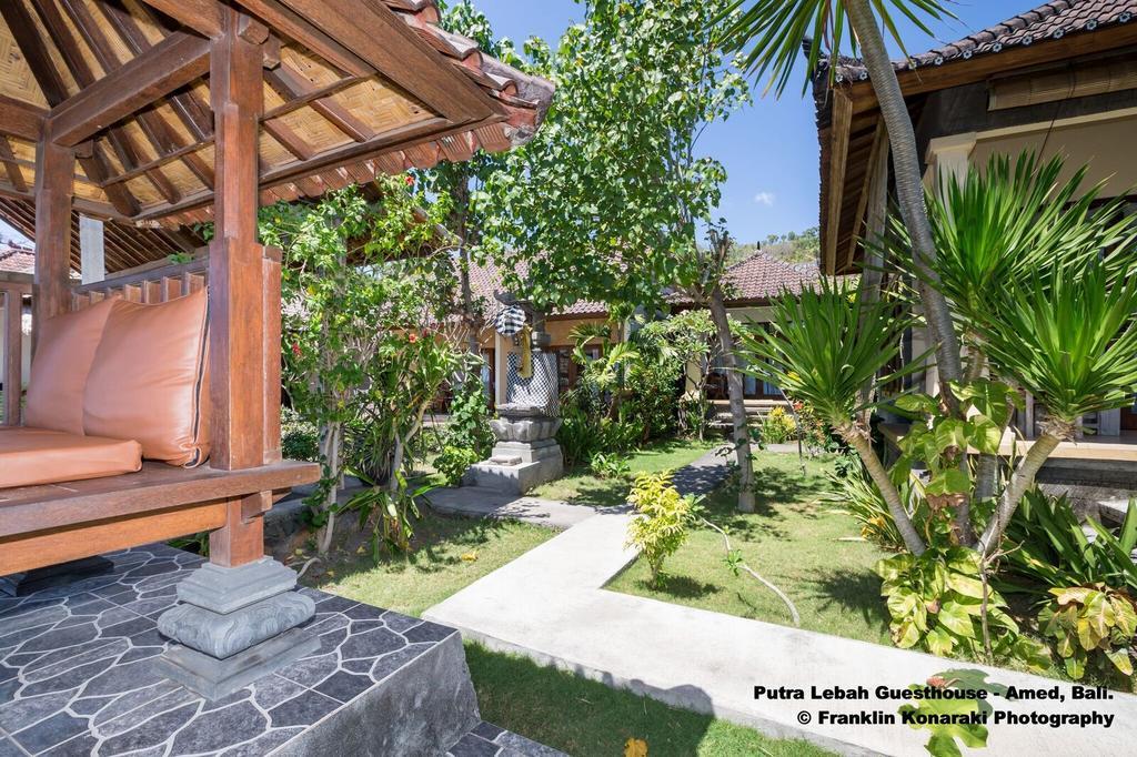Putra'Lebah Amed Guest House エクステリア 写真